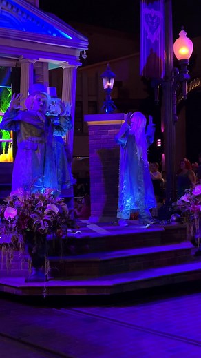 The spirits of the Haunted Mansion at the Oogie Boogie Bash #disney #disneyland Disneyland | gentlemansdisney