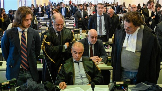 Historyczny proces we Włoszech. Skazano ponad 200 osób