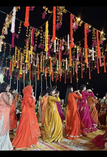 Behind the Scenes of an Epic Mehndi Dance Production