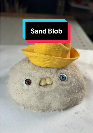 Sand Blob Art: Making a Blob Out of Sand
