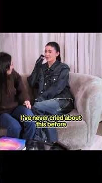 Kylie Jenner Gets Vulnerable With Kendall #thekardashians #shorts #kuwtk #kimkardashian