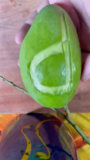 Mango Carving Design: Stunning Letter"P"Tutorial #fruit #foodart #mango