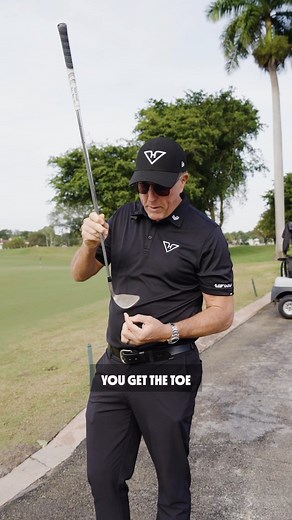 @philmickelson with a lesson from the cart path 👀 #LIVGolf @hyflyers_gc | LIV Golf