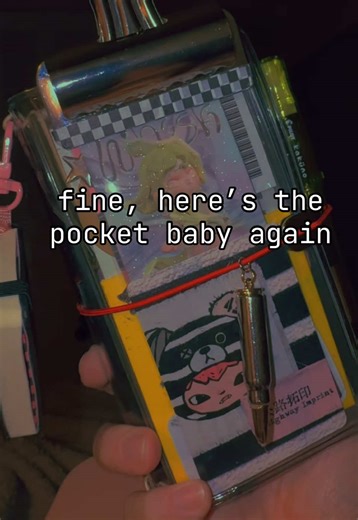 updated my pocket plus travelers notebook, I’ll do another tour soon 🫡🖤 Products: @Cloth & Paper pocket plus travelers notebook, graph paper insert, crystal clear credit card inserts, and red elastic @Moleskine notebook and sketchbook Binder clip from Hobby Lobby @kaweco.germany sport fountain pen, extra fine nib @Pilot Pen kakuno baby fountain pen Pen loop from Amazon // #clothandpaper #pocketplus #travelersnotebook #fountainpens #journalecosystem