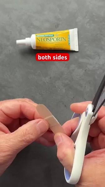 How to Apply an Adhesive Bandage to a Finger Cut #firstaid #bandage #plaster