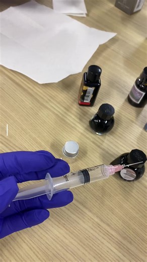 Fountain pen girlies doing a ink swap 🤭🤏🏽💵#fyfyfyfyfyfyfyfyfyfyfyfyfyfyfyfyfyfy #fypシ #fy #plannertok #ink