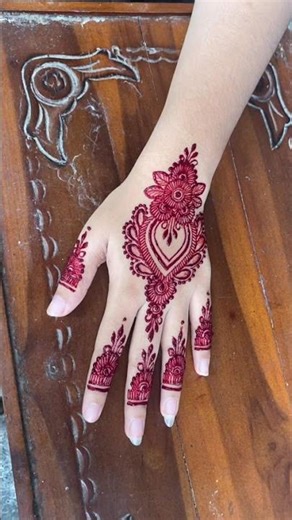 Next Tutorial henna Ala ala Melayu. tutorial lengkap ada di channel ya guys. ramaikan