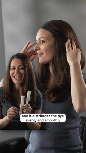 Want an effortless way to cover grays? ✨ Simpler Hair Color applies quickly for natural looking results, leaving you refreshed and confident. Try it with a 60-day money-back guarantee! 🌟 | Simpler Hair Color