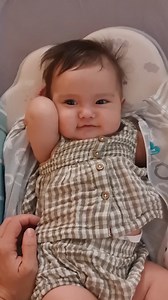 HELLO, BABY MAELYS LIONEL! 😍 Celebrity Mom Solenn Heussaff on Monday shared this adorable video of her daughter, Maelys Lionel, in an Instagram post. “Always making us smile Maëlys,” Heussaff wrote. Heussaff gave birth to Maëlys Lionel last December 14, 2022. (Instagram/Solenn Heussaff) | Philippine Star