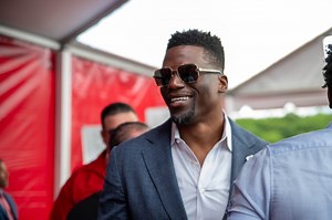 Where is Ben Watson, timeless tight end who made Patriots’ ultimate hustle play?