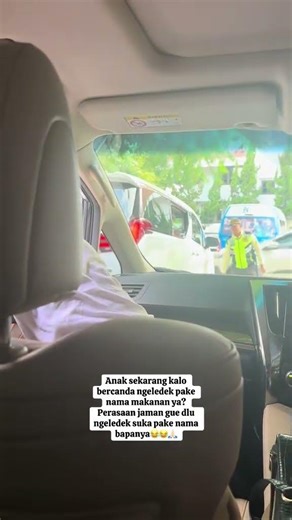 Chicken nuggets? Chicken leg? Chicken wings? Cilok? Cilor? Apa lagi hahah