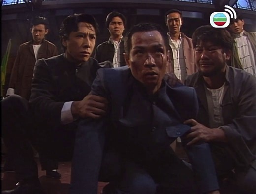 ''Fist of Fury/精武门 (1995) : Liu Zhensheng returns to Jingwu sect after retreiving the Tanaka Memorial & proved his innocence infront of everyone.'' #BergNg #DonnieYen #BobbyTsang #FistofFury #ATV #TVB | Divyarup RoyChowdhury