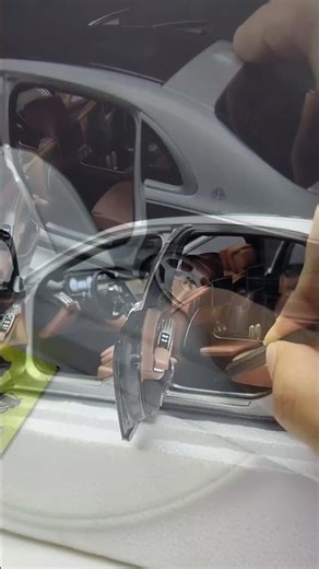 1/18 Almost Real Mercedes Maybach S680 Obsidian Black Diecast Scale Model Car Miniature Automobiles