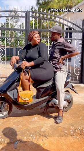 E M I P A T O 🇳🇬 on Instagram: "Tapping heavy high current😂😂😂 w/ @iampodoski"