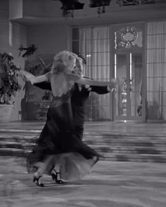 Rita Hayworth & Fred Astaire dance to the song ”I’m Old Fashioned” in the classic musical ”You Were Never Lovelier” (1942)!!🤍🥲 #oldhollywood #oldhollywoodglamour #oldhollywoodstars #oldhollywoodactress #ritahayworth #fredastaire #dancers #professional #beauty #icons #legends #1940s #1942 #vintage #vintagehollywoodstars #vintagehollywood #classics #classichollywood #oldfilms #classicfilm #nostalgia | Old Hollywood