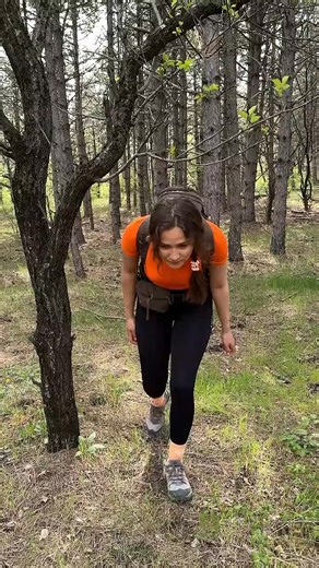 Shock!😱! GIRL uses cow POOP!🐄💩#camping #survival #bushcraft #outdoors #lifehack | Hana Outdoor