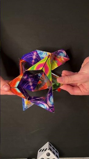 Shashibo Trick - Instantly Open Cube Into Star Shape! We reveal a neat Shashibo trick! Squeeze,