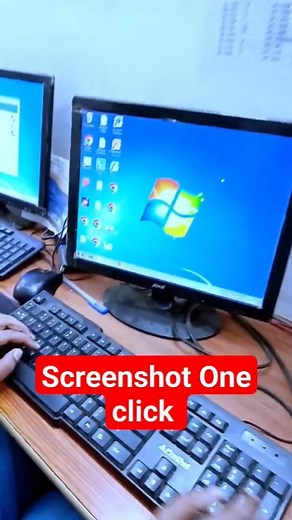 37K views · 1.3K reactions | Screenshot कंप्यूटर में कैसे लें। . . . . . #computernetwork #computergraphic #computerengineering #computerskills #computerworld #computerbasics #computationaldesign #tech #technology #nsec_computer_institute #computertutorials #computertech #computergenerated #tutorial | Anmol Shukla | Facebook