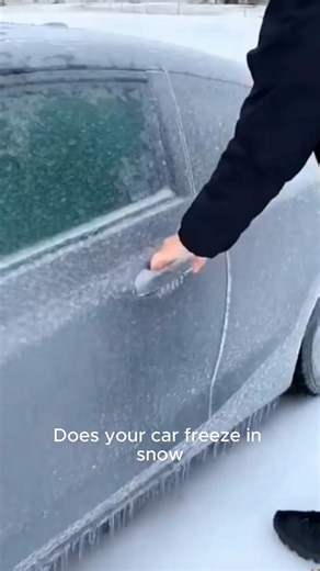 Worldwide Gadgets | Link in @worldwidegadgets2 bio Melt Snow & Ice in Seconds! Electric Car Windshield Scraper – Plug & Go! #snowscraper #carwinteressentials... | Instagram