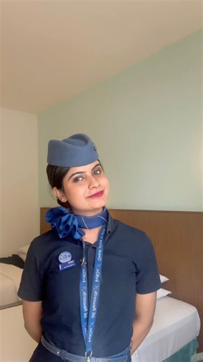 Athanu preshnam🚨✈️#airhostess #cabincrew #cabincrewlife #indigoseatbeltsign