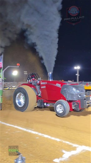 "Glutton For Punishment" laying down a heater at the 2025 Scheid Diesel Extravaganza Tractor Pull!