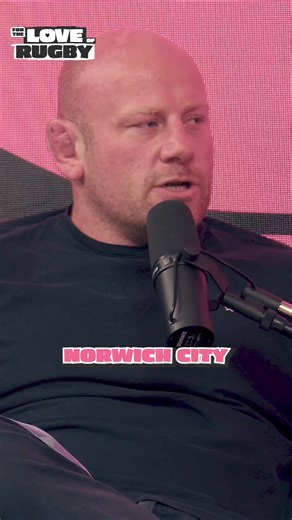 What's the difference between rugby and football? The answer may surprise you ⚽️ #rugby #football | For The Love Of Rugby