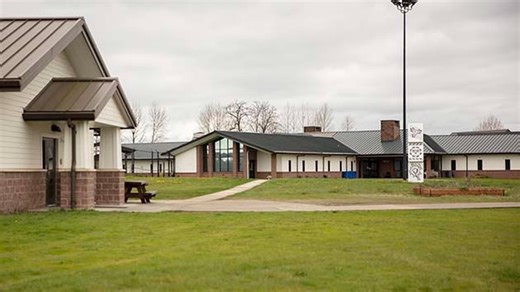 School guard accused of goading juvenile inmates to fight in video