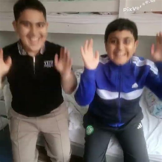 DAMIAN AND BRIAN DANCING!!! | By Pixverse AI