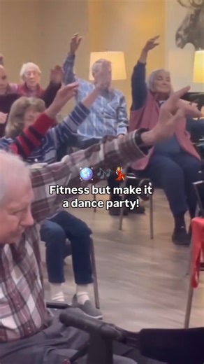 Castle Peak Retirement Residence on Instagram: "💃🕺Our VON exercise session had us moving and smiling all the way through! #castlepeakretirement #bracebridgeontario #townofbracebridge #downtownbracebridge #bracebridgemuskoka"