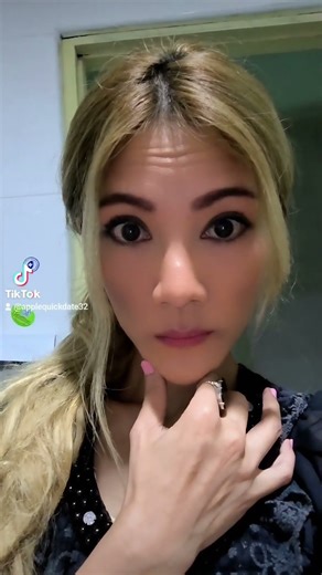 #funnyreels #fitness #pattaya #applequickdate