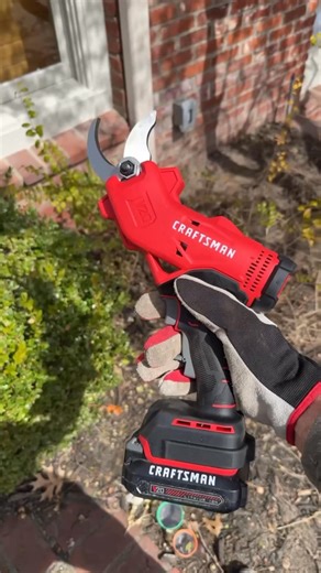 19K views · 44 reactions | Thanks to the CRAFTSMAN® Pruner Tool, here's a project that won't take you 3 non-consecutive weekends to complete. ​#CRAFTSMAN #CRAFTSMANTools #DIY #V20 #BuildOn #Outdoor #Landscaping | Craftsman | Facebook