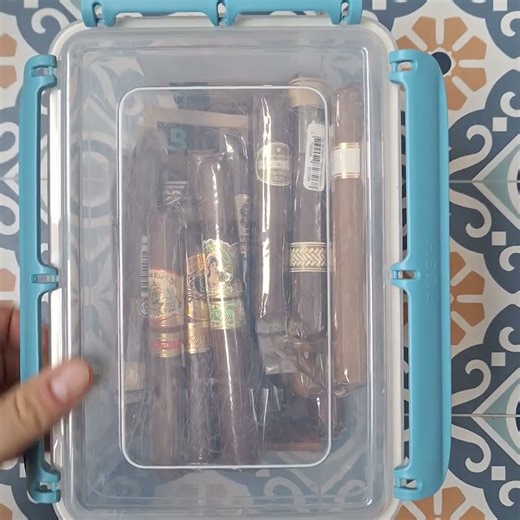 Padron 1926 against CLE Corojo.#asmr#cigars