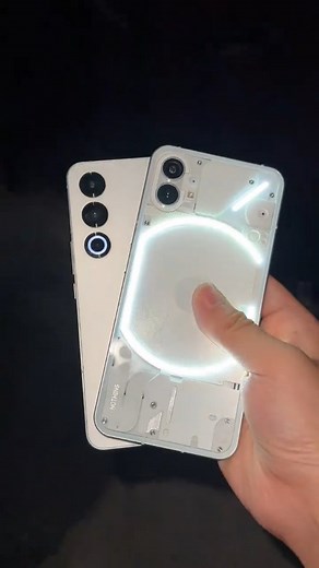 Supreme Tech | How this ringlight phone looked at night with full back lights is crazy #ringlight #night #techupdates #instareels #gadgets #technology... | Instagram