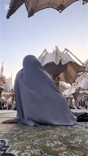 Peaceful Quran Recitation at Masjid Nabawi 📖🤍 #madinah