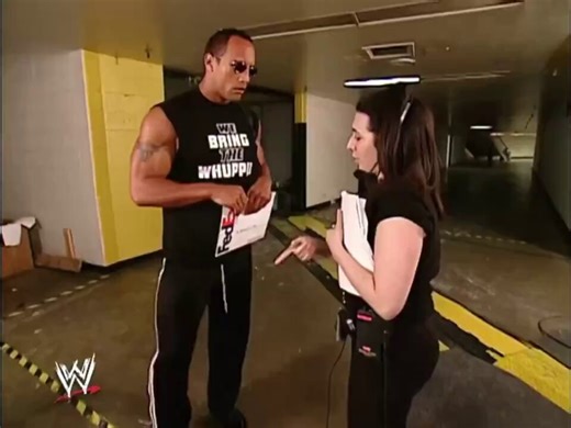 Mike Vrabel being interviewed by Dianna Russini about what adjustments the Patriots need to make heading into halftime