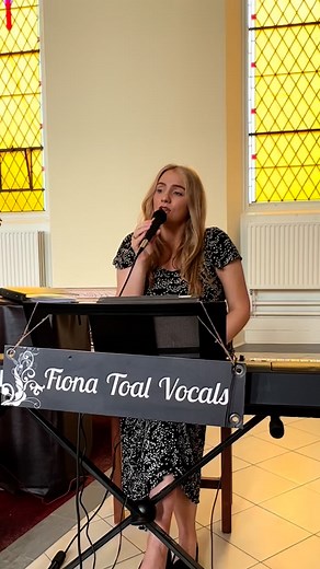 Ocean Eyes 🌊 #fionatoalvocals #irishbride #irishweddings #oceaneyes #weddingmusic #weddingsinger #bridetobe #weddings | Fiona Toal Vocals