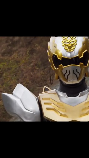 Capturé a su ranger plateado y estoy robando sus poderes legendarios 😳 #robo knight #robo caballero #power rangers súper megaforce