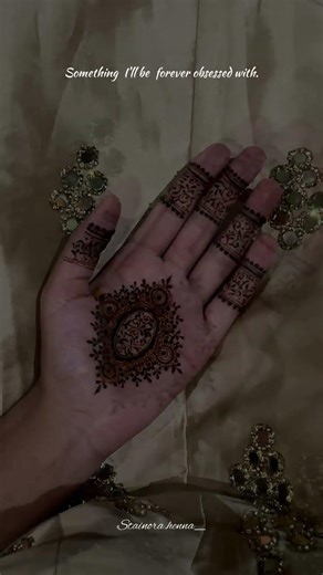 Unique Tikki Mehndi Design #hennadesign #simplemehndidesign #mehndidesign #easymehndidesign #song