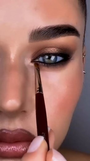 840K views · 10K reactions | Makeup tutorials | How To Make | Facebook