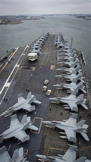 The Old Salt still has it. USS Nimitz (CVN-68) fully loaded with firepower. Commissioned in 1975, she has served for 50 years. Is the lead ship of the class still the best carrier in the fleet? 🇺🇸 . . #military #usa #ussnimitz #cvn68 #usnavy #aircraftcarrier #navalhistory #legend #oldiron | Military Addict