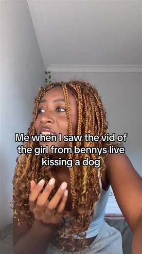 Lilli's Unexpected Moment with a Dog