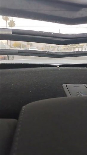 2012 Thomas hdx passing by