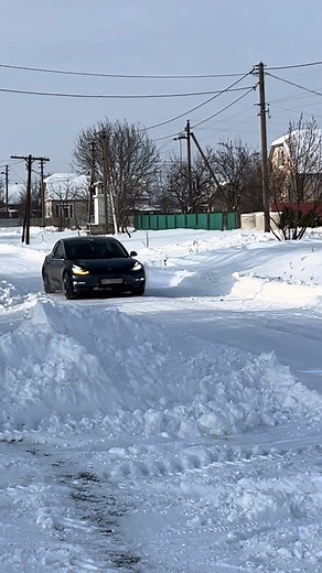 Сватання та заручини: Основи родинних традицій