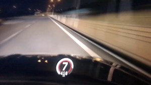 Nissan GTR 1500hp em Tokyo 😲😲😲 *Vídeo da internet #skyline #Nissan #gtrr34 #gtr35nismo #gtrr34skyline #tokyo #gtrlovers #gtrr #carronojapão #carjapan #car | In out garage