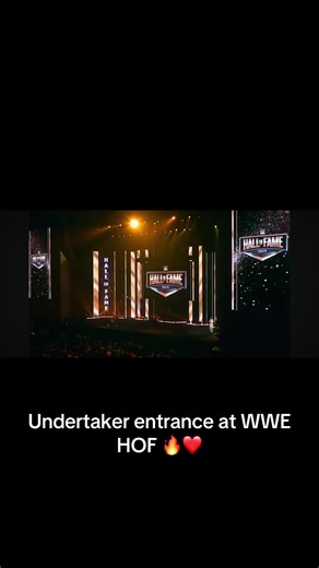 Undertaker Inducts Michelle McCool into WWE Hall of Fame