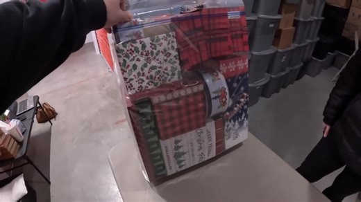 I Bought A Storage Unit At Auction FULL of AMAZING Stuff!!! We Made THOUSANDS!!! | Wades Ventures