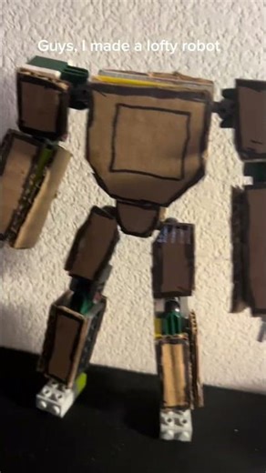 I made a lofty mech. #Cool #Lofty #Robot ￼￼