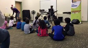 The Uncle Devin Show put on a interactive musical performance at Oakton Library today. Don't miss out on all the great kid's activities planned at the library this week. | Fairfax County Public Library