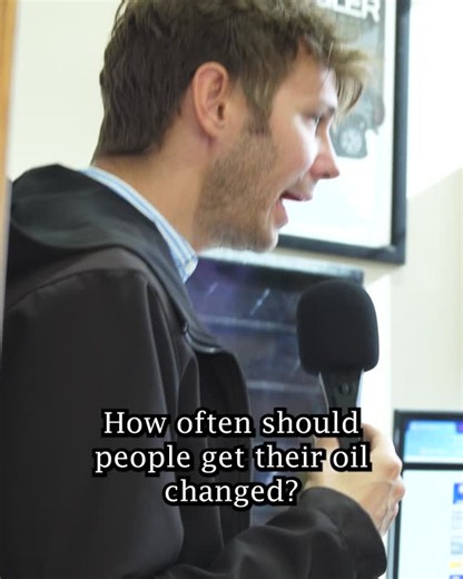 CARVANTAGE on Instagram: "Friendly reminder 👇 Get your oil changed. Schedule service at https://www.carvantageservice.com 📍 400 N Main St, Winchester, IN 📞 (765) 595-8284"