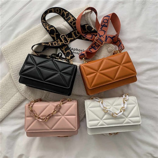 2025 New Simple Casual Handbag Personalized Wide Shoulder Strap Single Shoulder Bag Thick Chain Small Bag